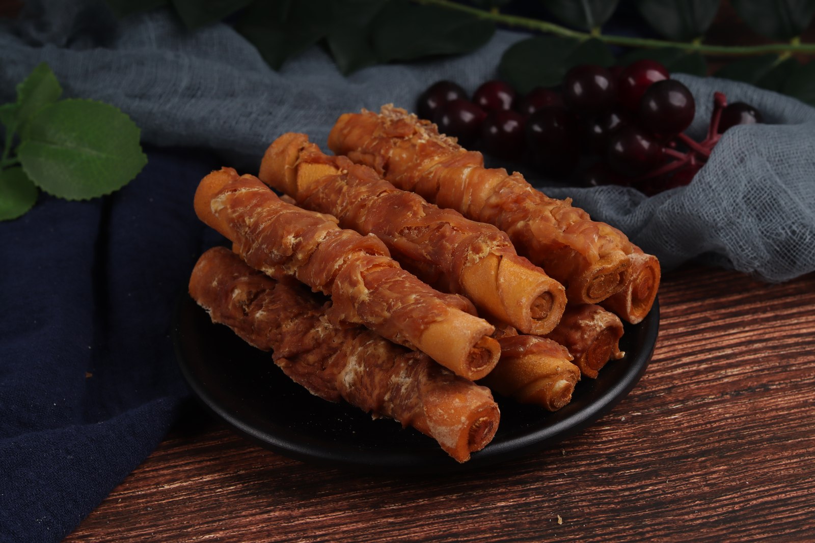 Standard chicken-wrapped smoked hide roll