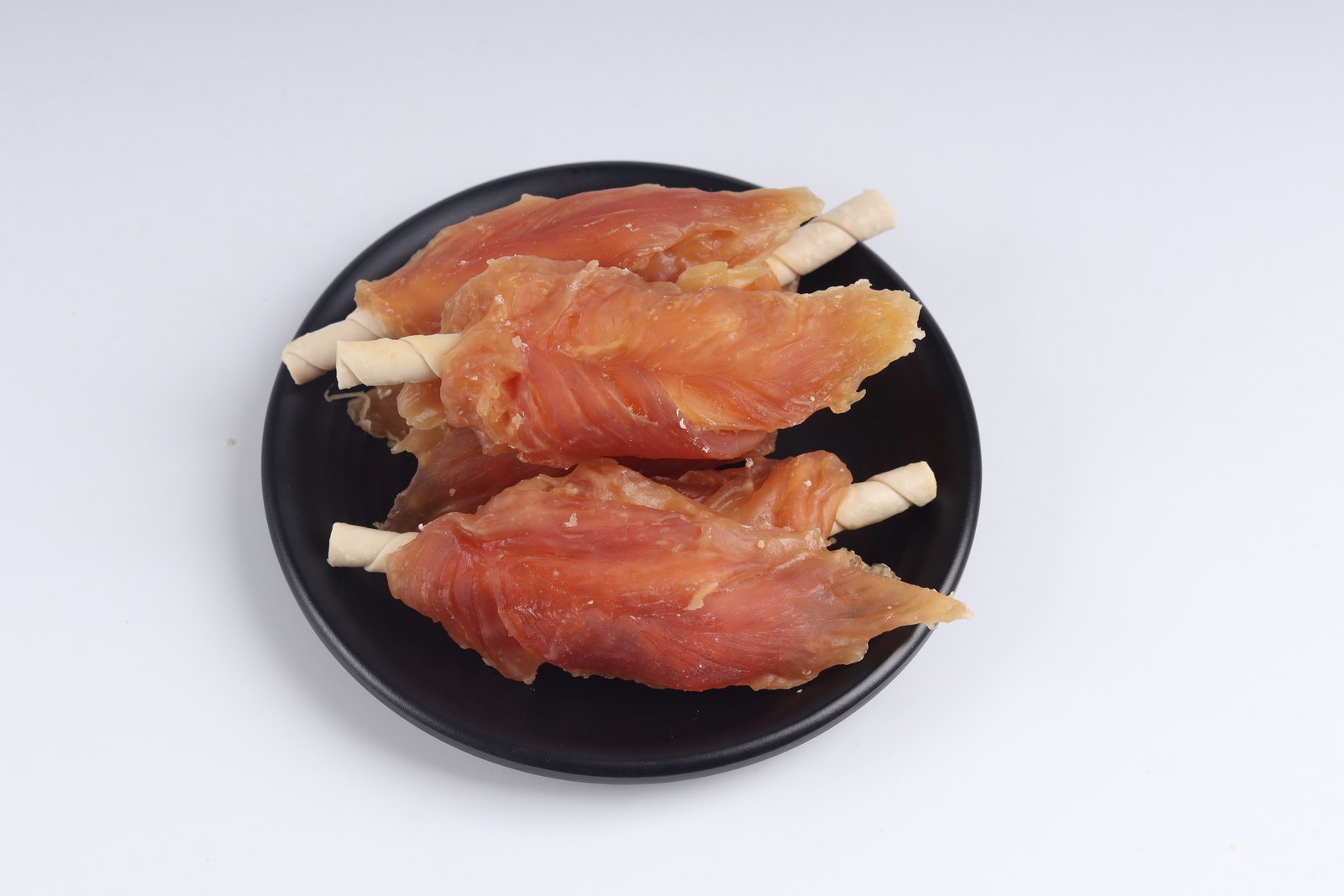 Chicken breast with bovine rawhide stick